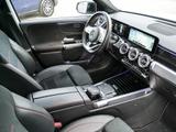 Mercedes-Benz GLB 200 d 4M AMG|NIGHT|AMBIENTE|MBUX|SHZ|DISTR - Mercedes-Benz GLB 200 Gebrauchtwagen