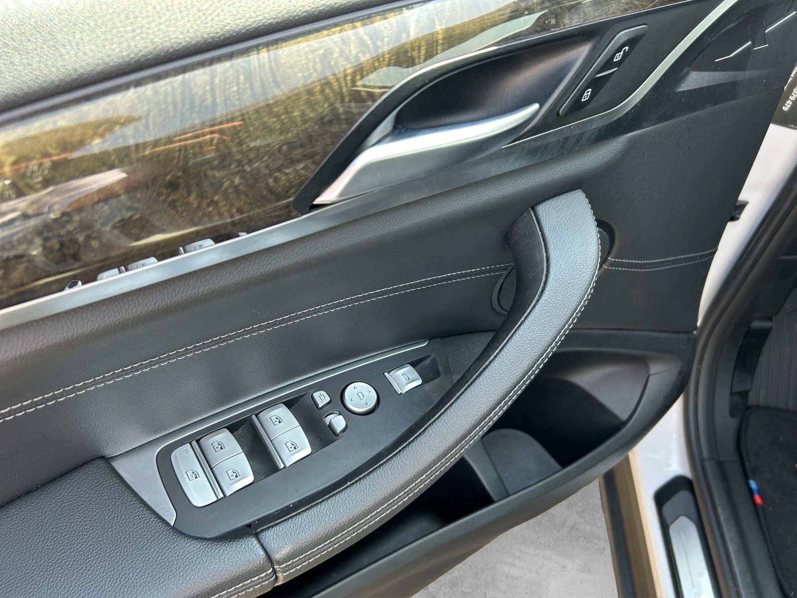 Fahrzeugabbildung BMW X3 xDrive20i Luxury Line Aut./LED/ACC/KAMERA/NAV