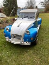 Citroën 2 CV - Citroën 2 CV mit Benzin-Antrieb