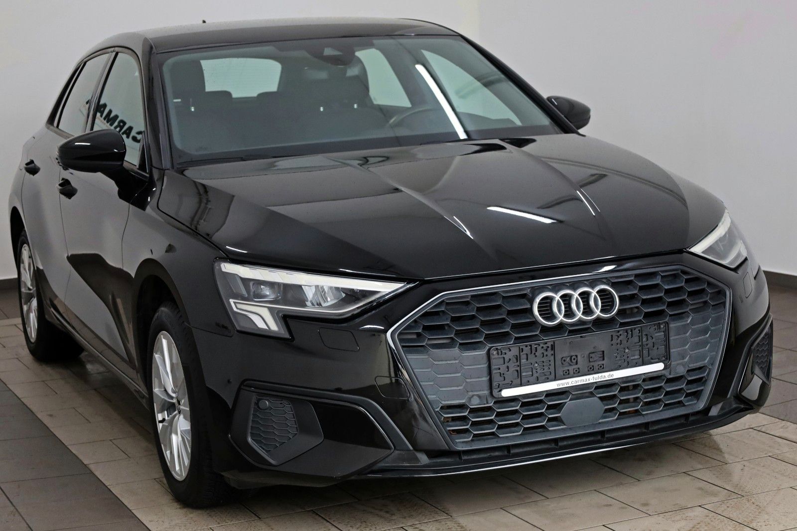 Fahrzeugabbildung Audi A3 40 TFSIe Sportback ACC,LED,CarPlay,SH,PDC