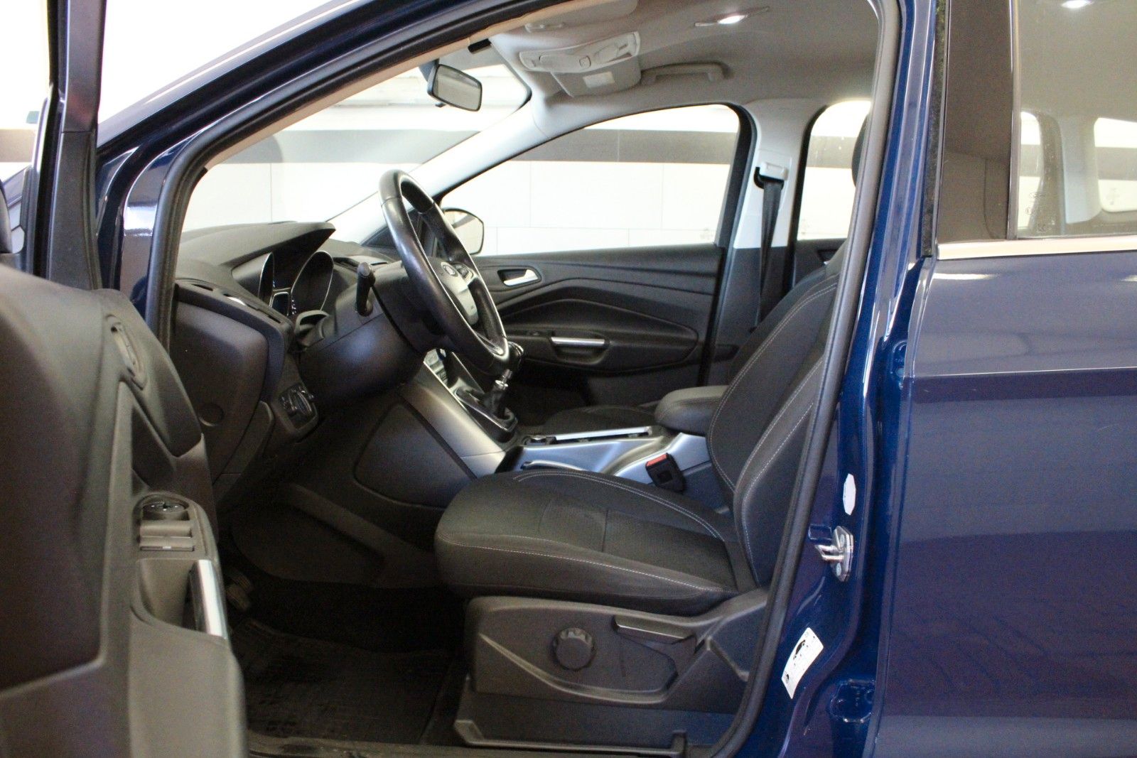 Fahrzeugabbildung Ford Kuga 1,5 Trend 4x2 Gewerbespecial