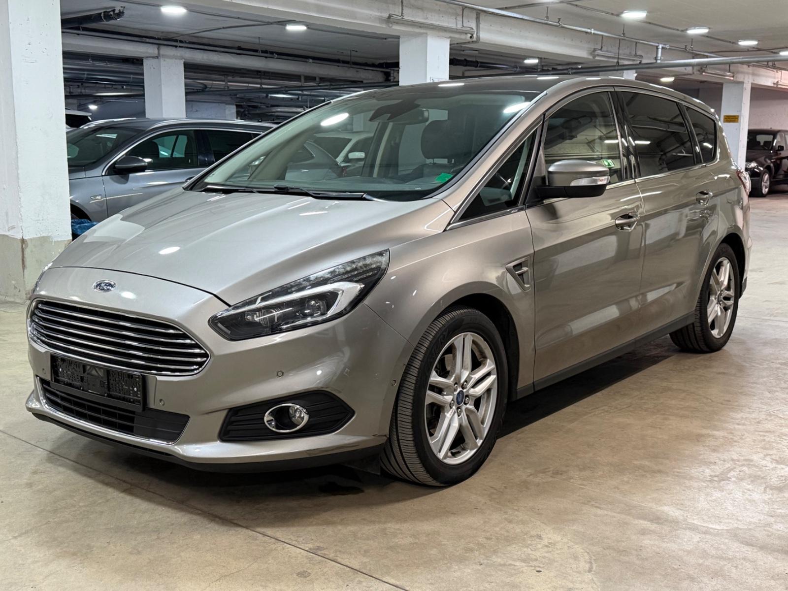 Ford S-MAX  AWD Klima~Navi~Allrad~Leder~Panorama