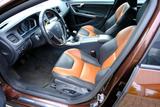 Volvo V60 Cross Country 2.0 D4 190pk Summum Pano|Xenon - gebrauchte Volvo V60 Cross Country aus dem Jahr 2017