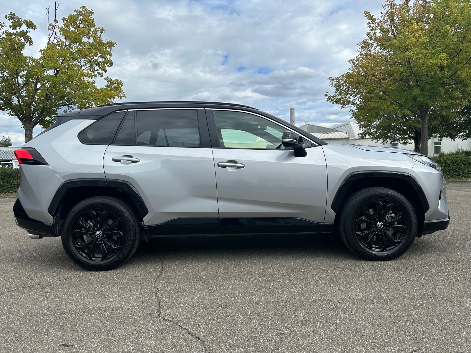 Toyota RAV4 Hybrid 4x2*Teamplayer*18"*360°*Spur*Abst.Te foto 6