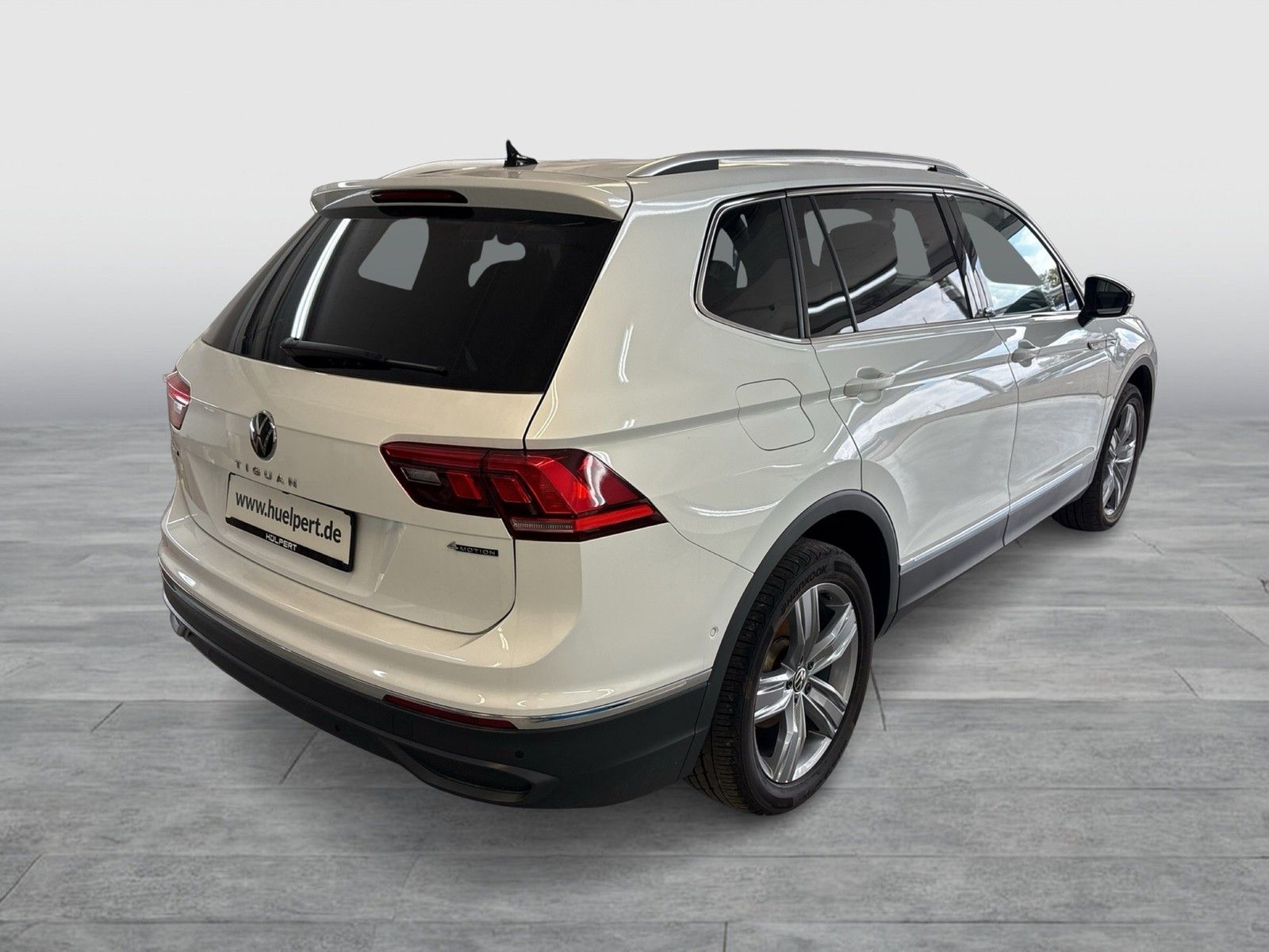 Volkswagen Tiguan Allspace 2.0 MOVE 4X4 PANO AHK CAM LM19 foto 5