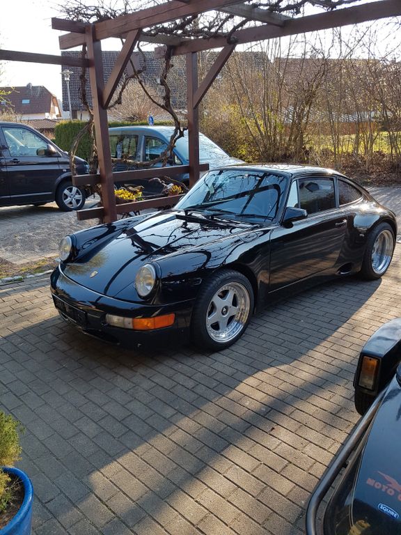 Porsche 964