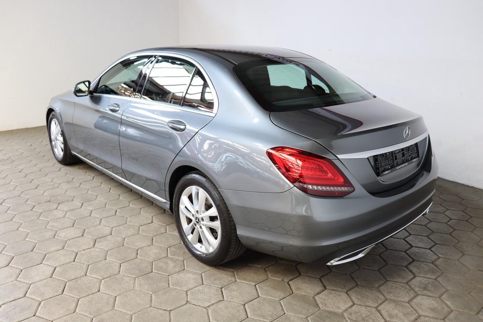 Mercedes-Benz C 180 CGI Avantgarde LED*NAVI*CAM*CARPLAY