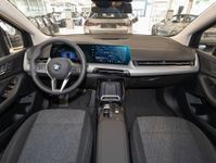 BMW 216 Active Tourer - Vorschau Bild 10