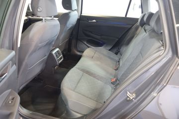 Volkswagen Golf VIII 2.0 TDI Life AID+CARPLAY+LED+AMBIENT