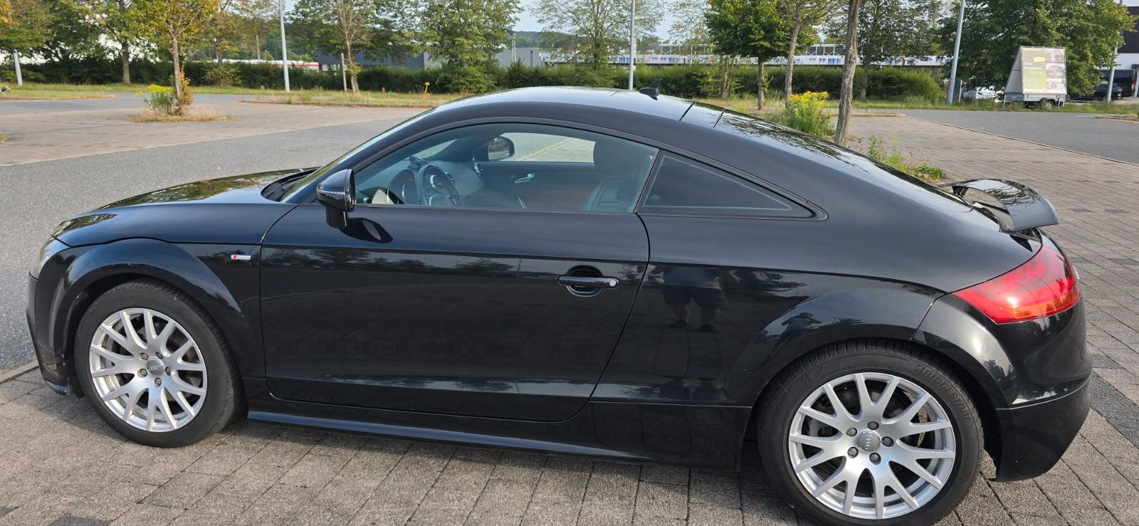 Audi TT Roadster 1.8 TFSI -  S-line, individual 