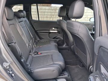 Mercedes GLB 200 - 12