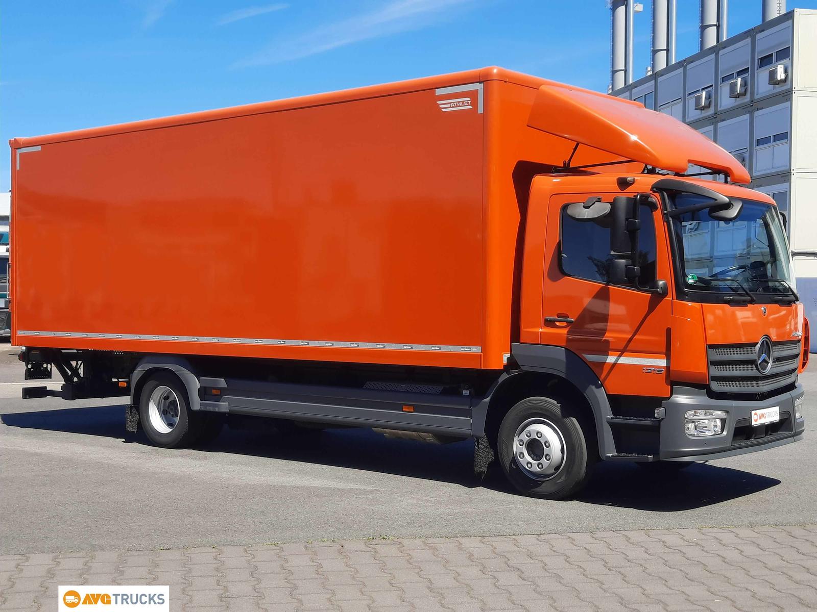 Mercedes-Benz 1218 L ATEGO 7,2 m Koffer Lbw AHK