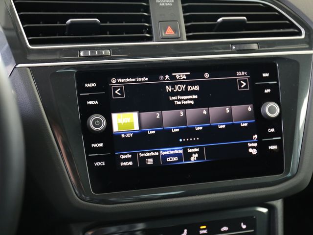 Volkswagen Tiguan DSG ELEGANCE LED MATRIX IQ ACC KAMERA