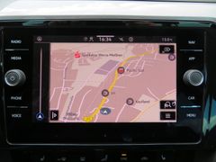 VW Passat Variant 2.0 TDI Business DSG LED Nav 17'' VW Passat Variant 2.0 TDI Business DSG LED Nav 17''
