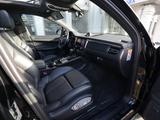 Porsche MACAN PANO-SPORTSITZE-BOSE-AHK-360CAM-LED-20"S - gebrauchte Porsche Macan aus dem Jahr 2022