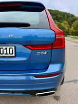 Volvo XC60 D5 AWD R Design Geartronic R Design - Volvo XC60 von privat