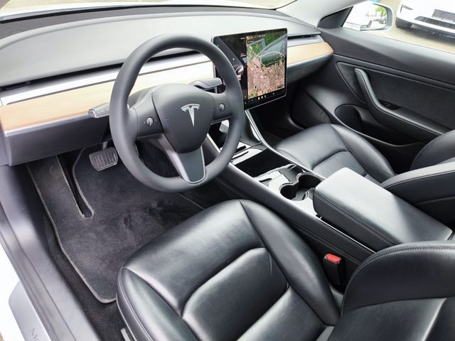 Fahrzeugabbildung Tesla Model 3 LR Dual AWD PANO+STDHZ+LED+KAM+NAVI+AHK+