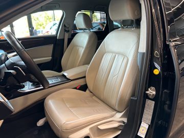 Audi A6 *AHK*ACC*4-Zonen*LED*HOLZ*