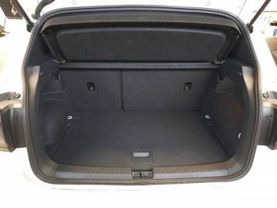 T-Cross 1.5 TSI DSG R-LINE LED+KAMERA+AHK+DCP+PD