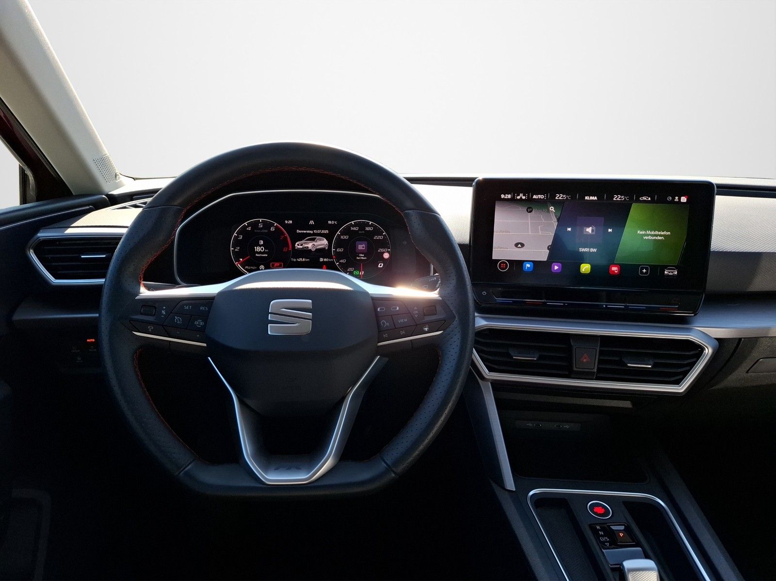 SEAT Leon FR 1.5 eTSI DSG / VOLL-LED / NAVI / SITZHEI - Image 11