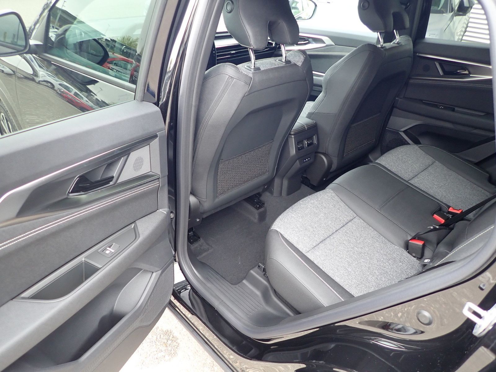 Fahrzeugabbildung Renault Austral Techno Mild Hybrid 150 Automatik