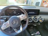 Mercedes-Benz CLA Shooting Brake Benzin/Hybrid 250e sonnengelb - Mercedes-Benz 250: 250c