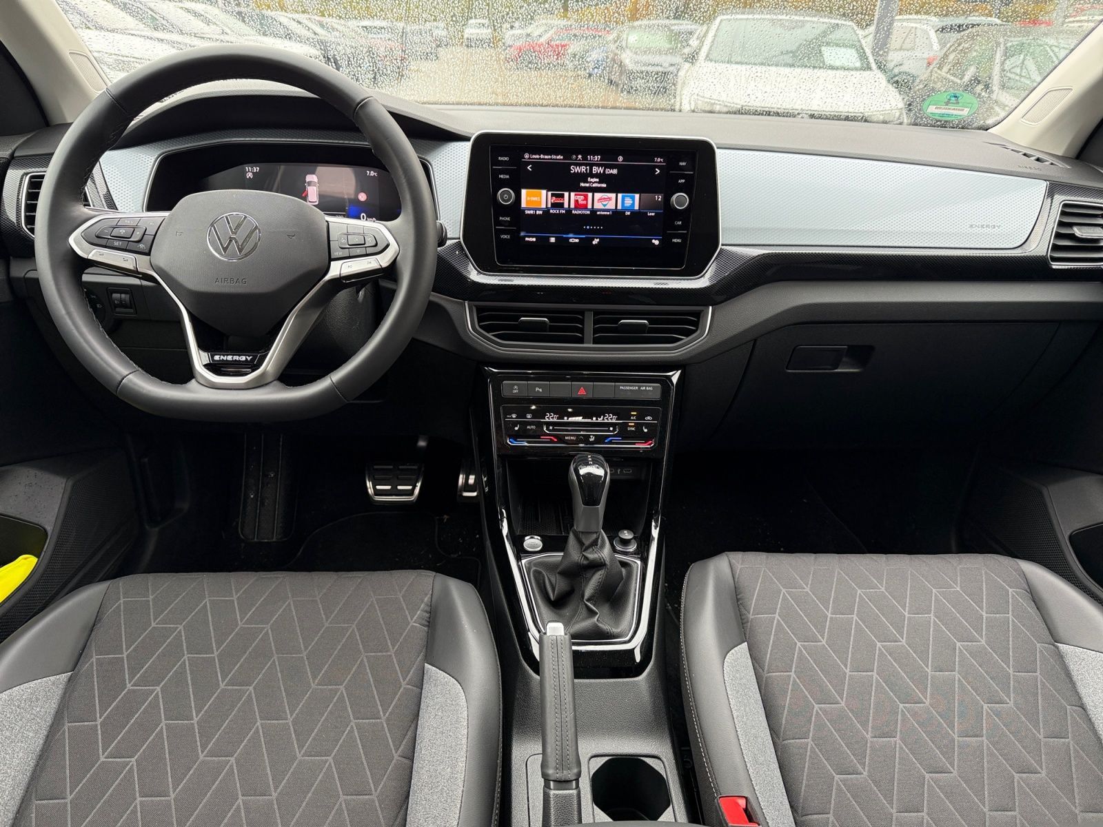 Volkswagen T-Cross - Bild 11