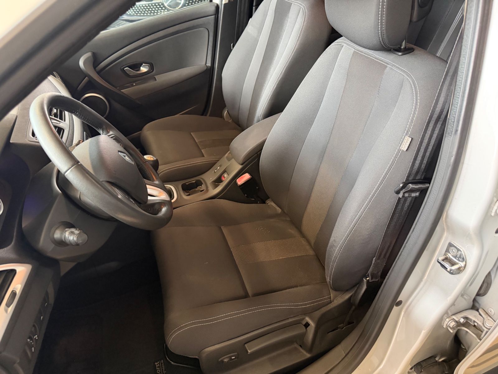 Fahrzeugabbildung Renault Megane III Grandtour Dynamique