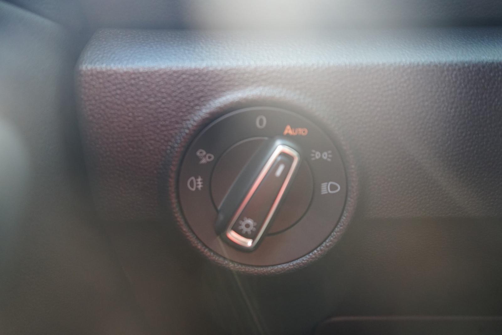 Volkswagen T-Roc 1.0 TSI R-Line LED Navi ACC Kamera DAB, миниатюра 24