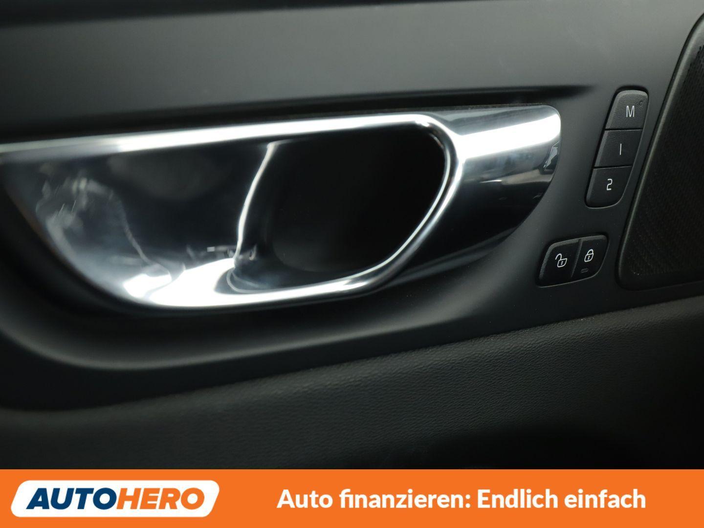 Volvo XC60 2.0 T5 R-Design 2WD Aut.*NAVI*LED*CAM*PDC*