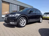 Volkswagen Tiguan Comfortline LED E Klappe AHK Nav - Volkswagen Tiguan: Limousine