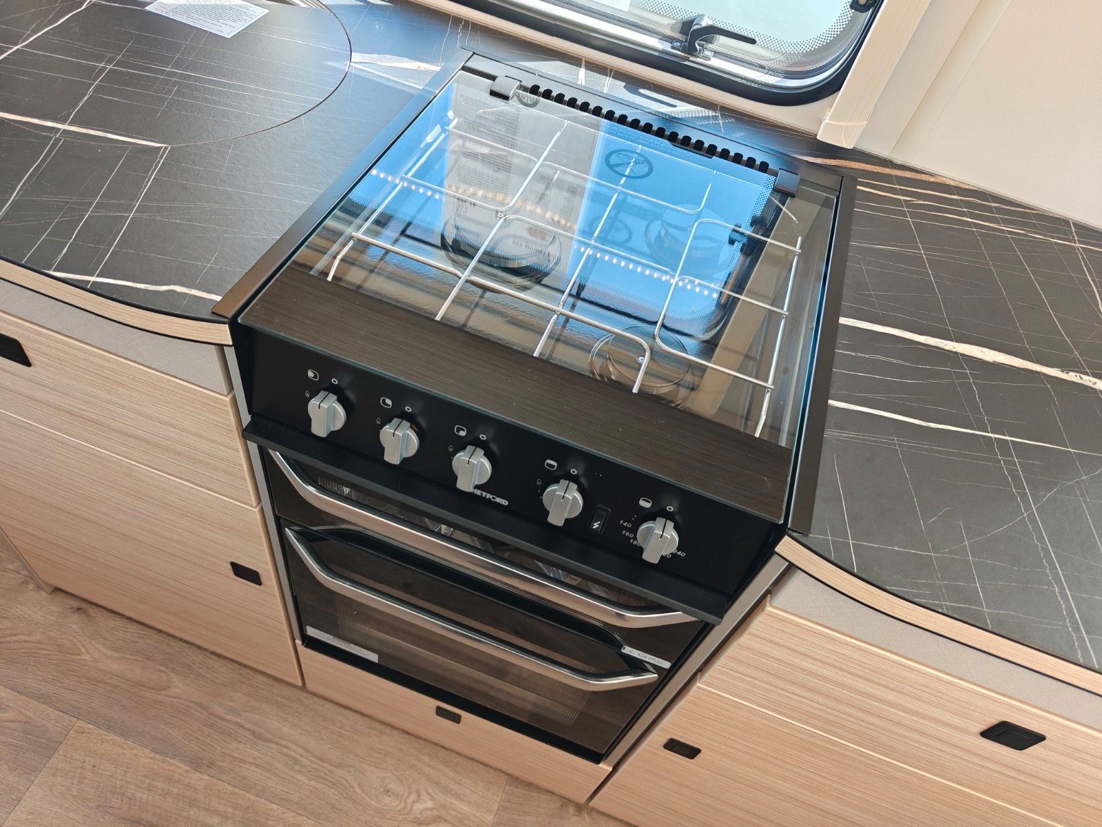 Fahrzeugabbildung HYMER / ERIBA / HYMERCAR Touring 630 Harbour Blue - JETZT 6.719€ SPAREN !