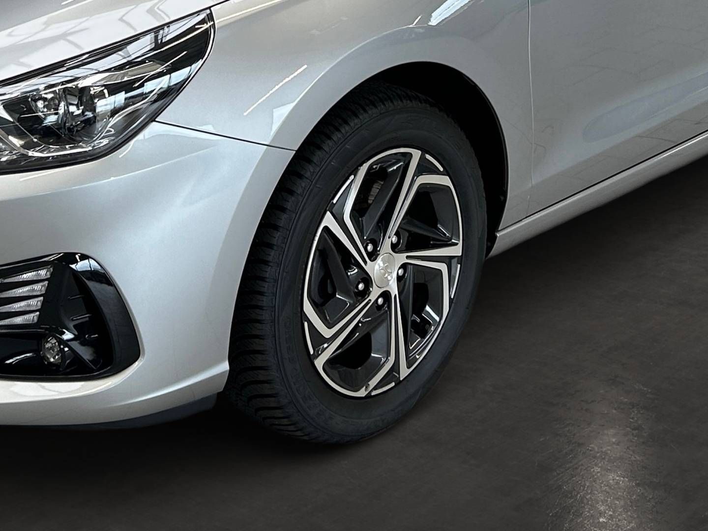 Fahrzeugabbildung Hyundai i30 FL 5-Türer 1.0 Benzin Turbo M/T Edition 30