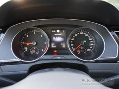 VW Passat Variant Elegance 2.0 TDI DSG Bluetooth