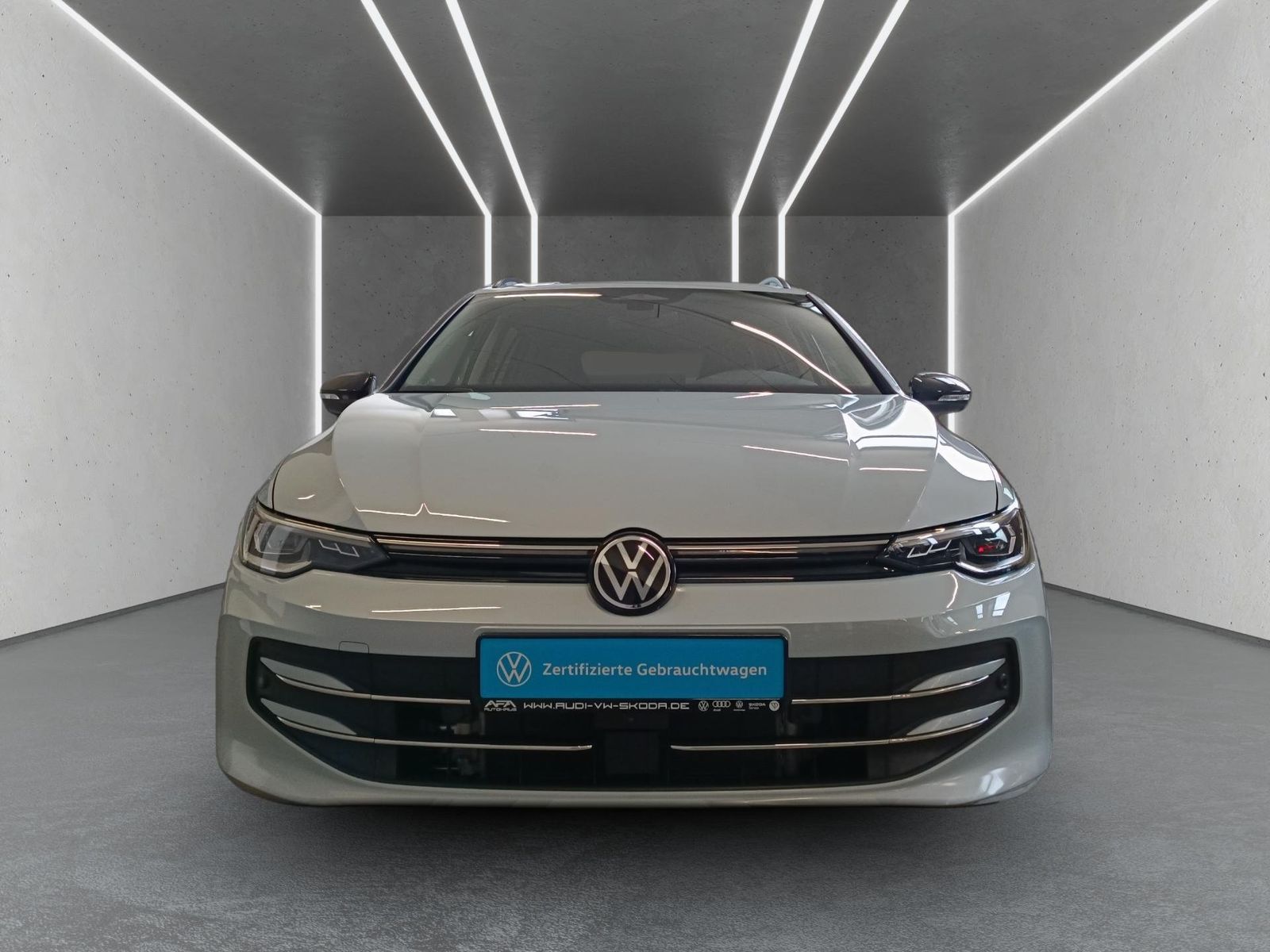 Volkswagen Golf VIII Var. 2.0 TDI GOAL DSG NAV LED RFK ACC foto 5