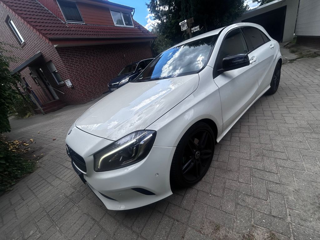 Image of Mercedes-Benz A 220