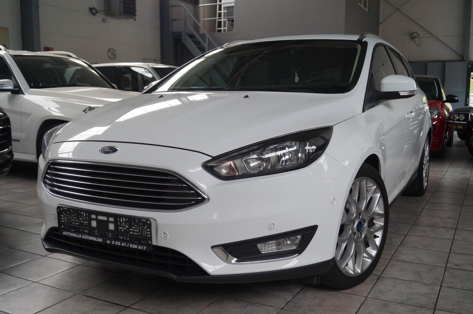 Ford Focus Turnier Titanium*Navi*SH*1.Hand