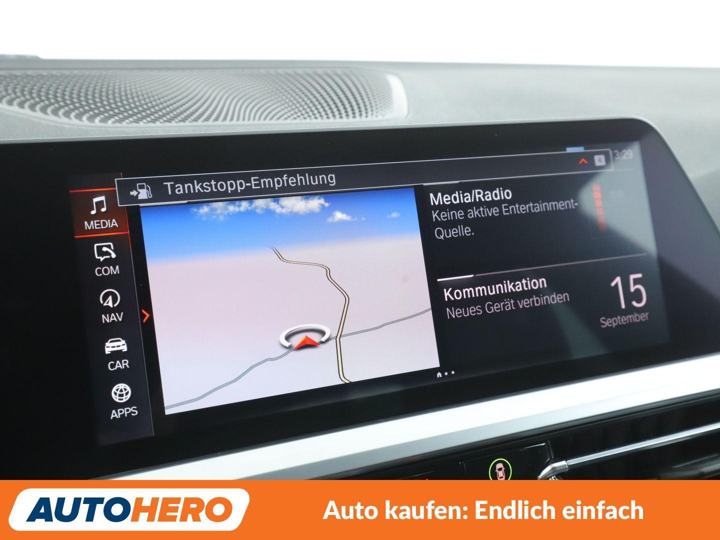 BMW 330i M Sport Aut.*NAVI*LASER*ACC*HUD*CAM*PDC*