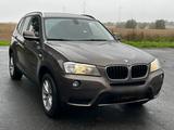 BMW X3 F25 20d - BMW 520 SUV