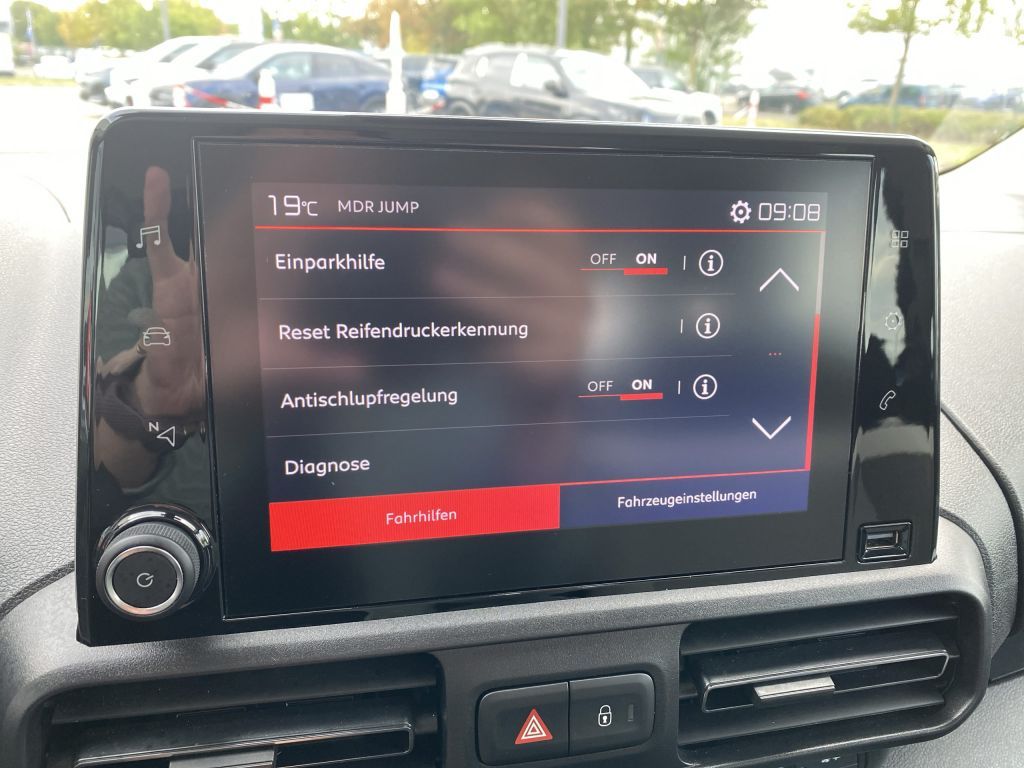 Fahrzeugabbildung Citroën Berlingo M PureTech 110 FEEL *Keyless*PDC*8Zoll*