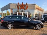 Mercedes-Benz E 250 T-Modell - Mercedes-Benz E-Klasse aus 2009: T Modell
