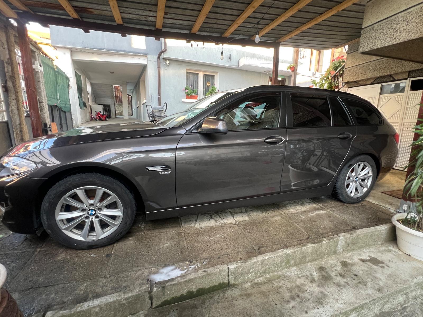 BMW 530d xDrive 07/28 TÜV *AHK* *NAVI*