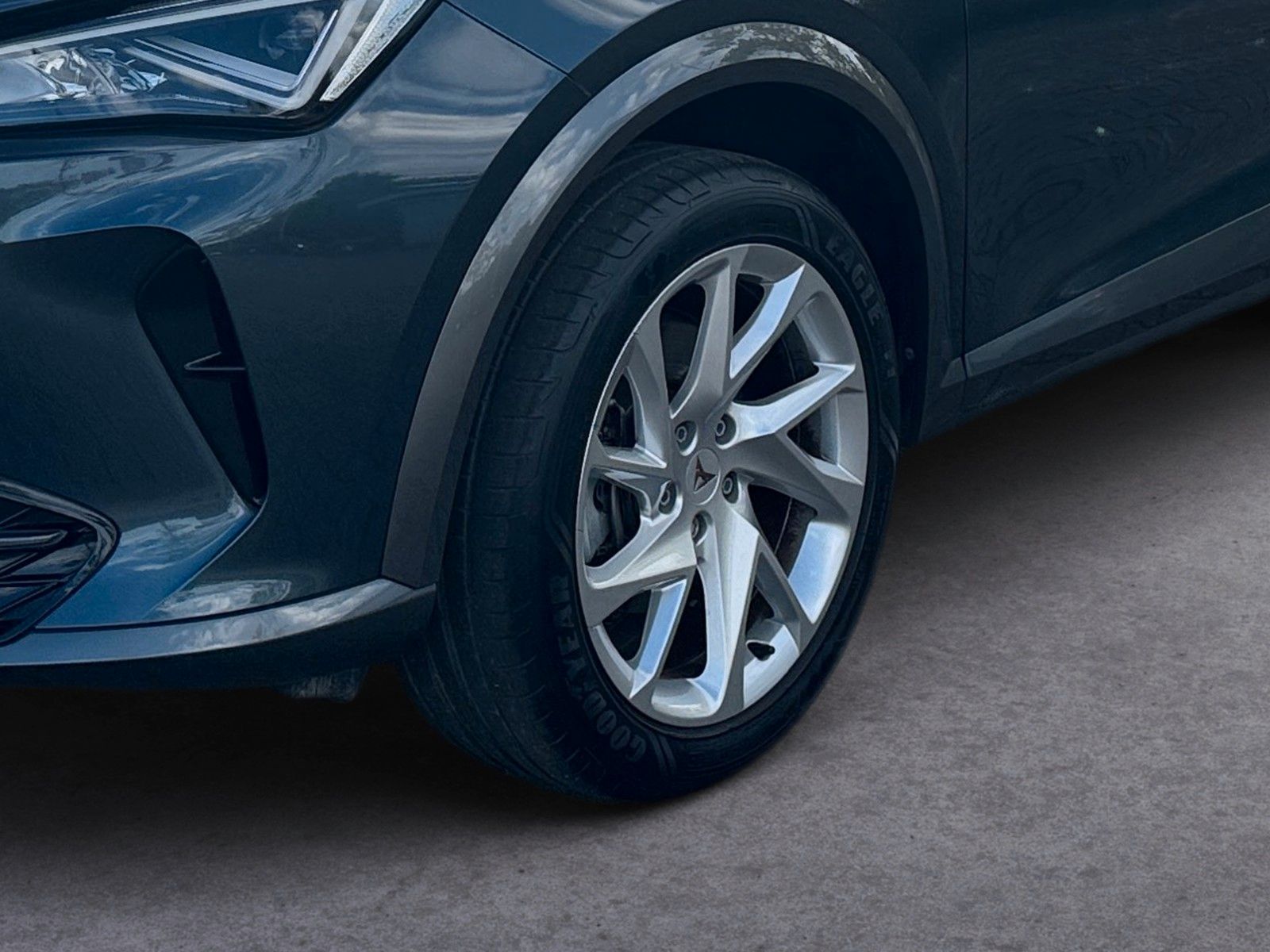 Fahrzeugabbildung CUPRA Formentor 1.5 TSI
