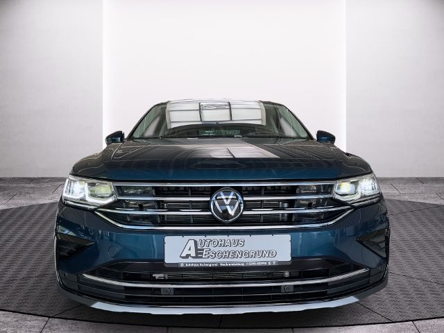 Fahrzeugabbildung Volkswagen Tiguan 2.0 TSI DSG 4M ELEGANCE NAVI KAMERA GJR