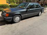 Mercedes-Benz E 200 - gebrauchte Mercedes-Benz E 200 aus dem Jahr 1991