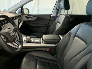 Audi Q7 - 12