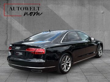 Audi A8 - 9
