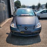 Mercedes-Benz A -Klasse A 180/LEDER/SERVICE TÜV NEU/AUTOMATIK - gebrauchte Mercedes-Benz A 180 aus dem Jahr 2010