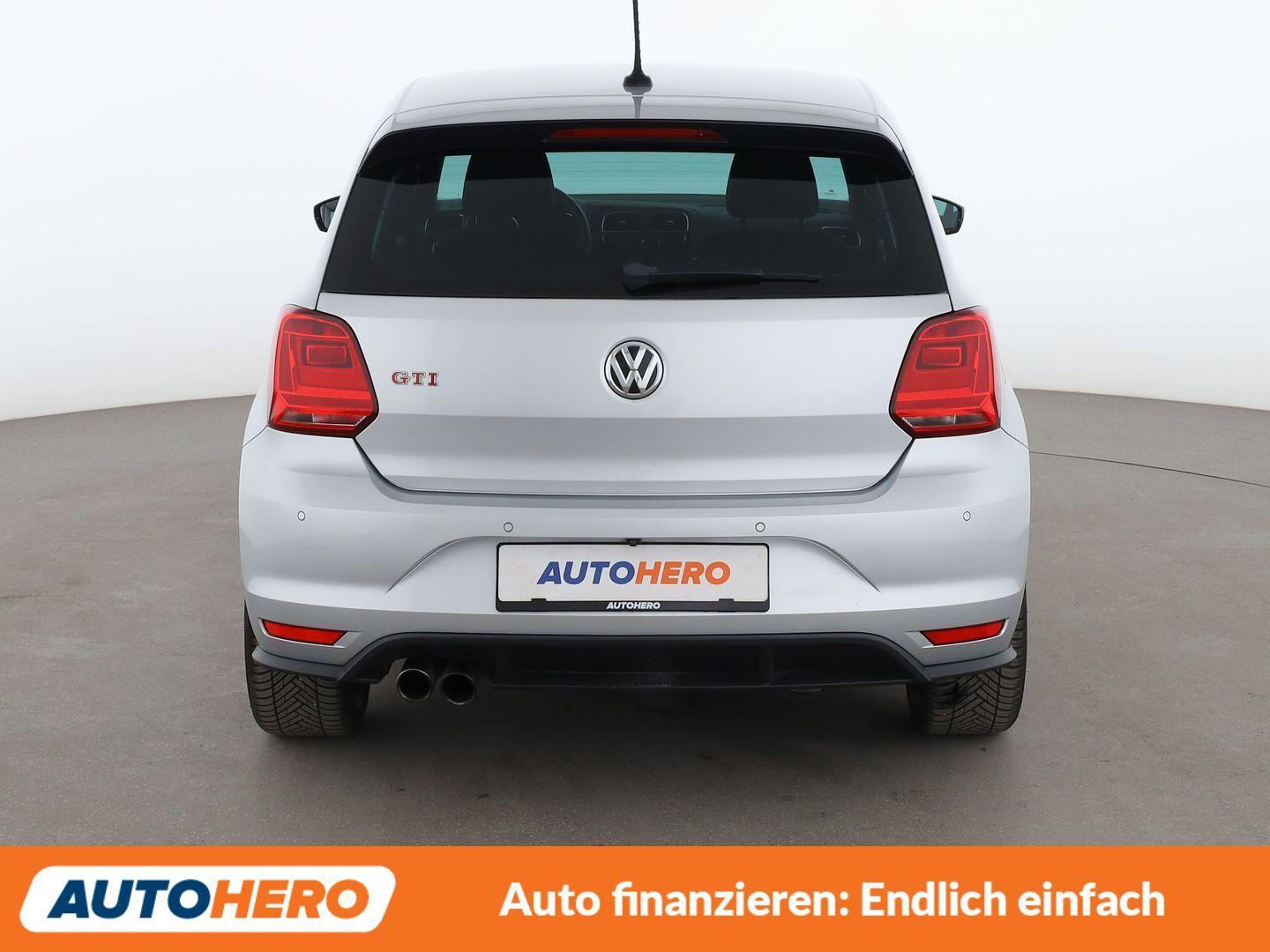 Volkswagen Polo 1.8 TSI GTI BMT Aut.*NAVI*LED*CAM*PDC*SHZ*