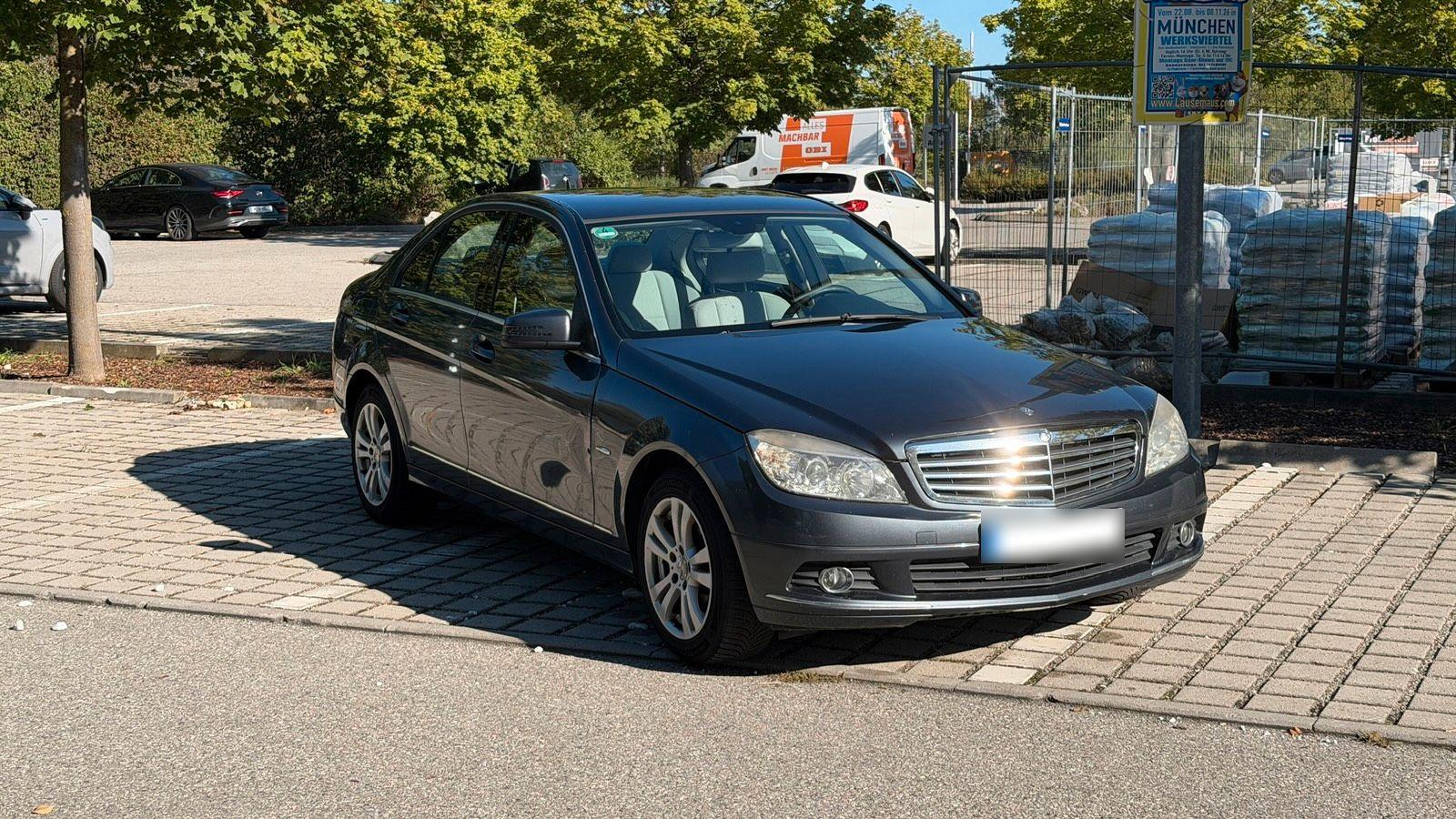 Mercedes-Benz C 220